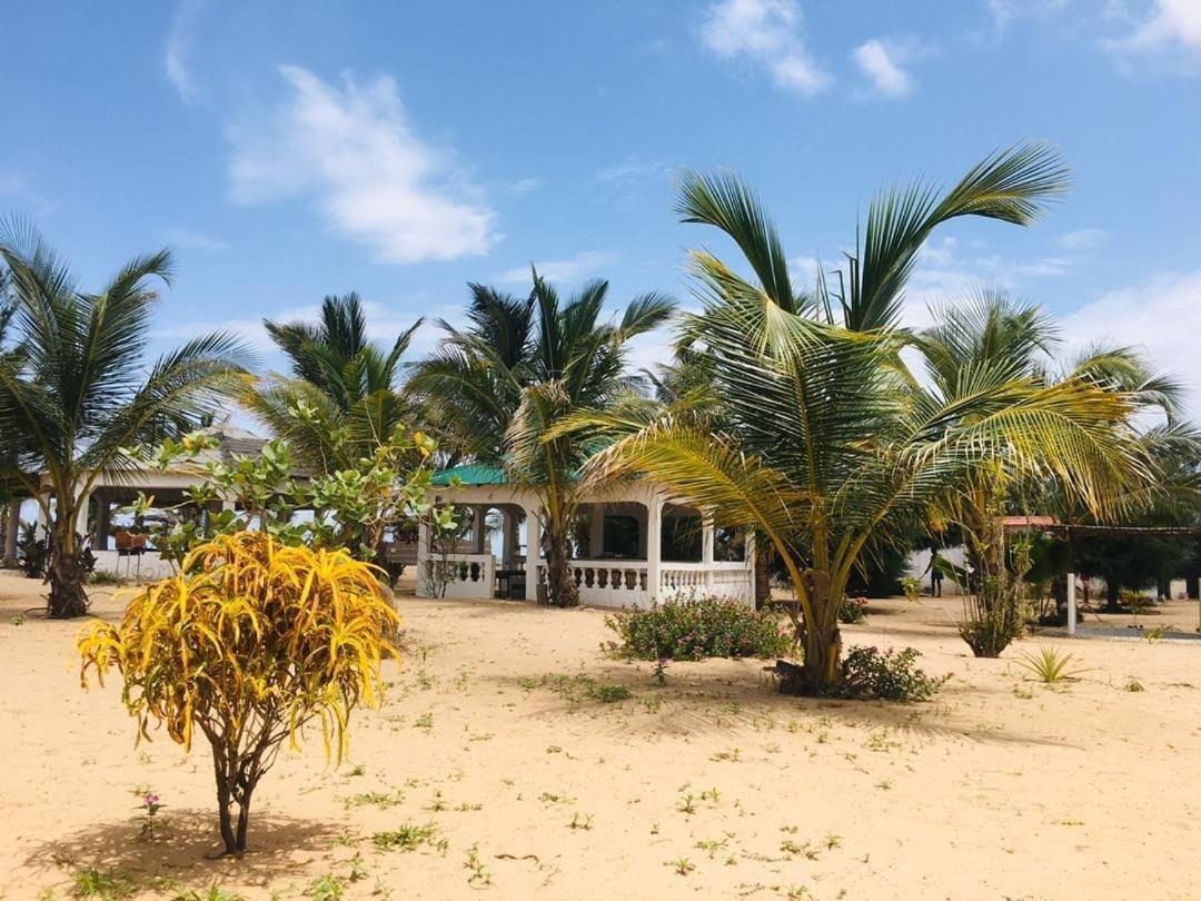 Santana Beachclub Sanyang Eksteriør bilde